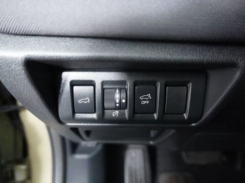 Used 2023 Subaru Outback Premium image 26