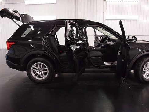 New 2026 Ford Explorer Active AWD/4WD image 35