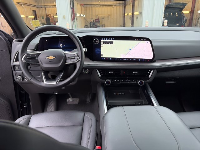 Used 2026 Chevrolet Tahoe LT RWD image 21