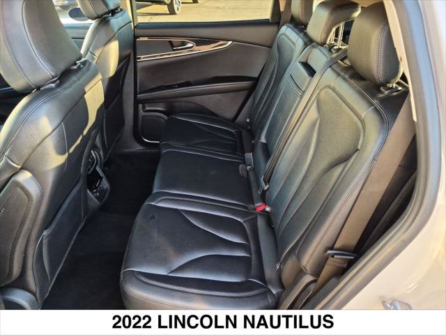 Certified 2022 Lincoln Nautilus FWD w/ Premium Package image 24
