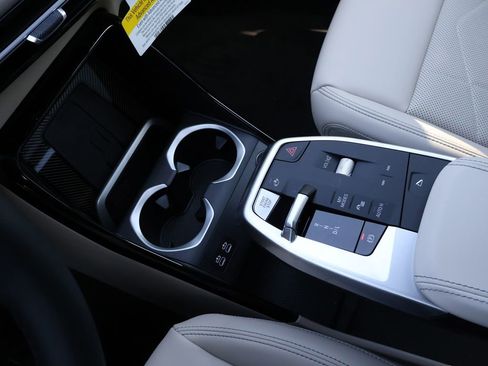 New 2025 BMW X1 xDrive28i w/ Technology Package image 30