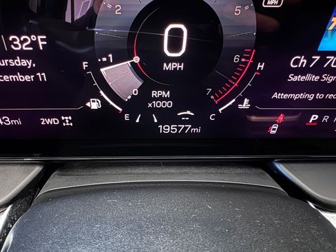 Certified 2025 GMC Terrain Elevation image 10