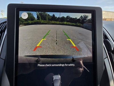 Used 2023 Ford Edge SEL w/ Convenience Package image 23