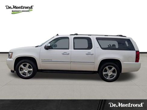 Used 2014 Chevrolet Suburban LTZ image 8