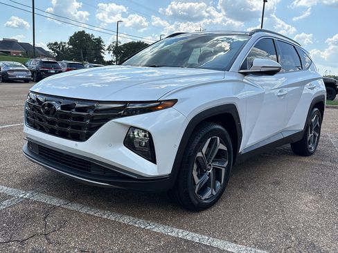 Used 2022 Hyundai Tucson Limited AWD/4WD image 11