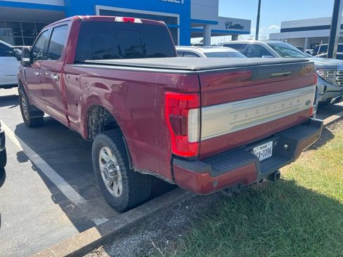 Used 2018 Ford F350 Platinum w/ Platinum Ultimate Package AWD/4WD image 2