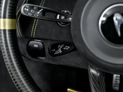 Used 2020 McLaren 600LT Spider RWD image 27