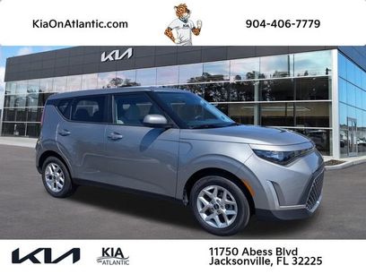 Used 2025 Kia Soul LX