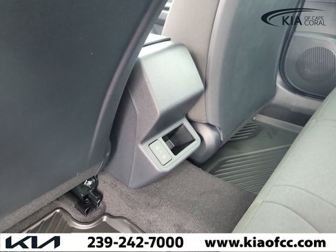 New 2026 Kia K4 FWD image 12
