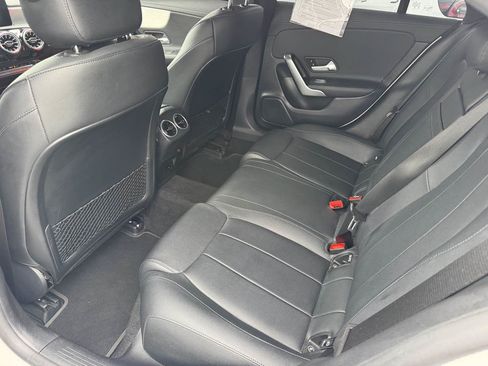 Used 2023 Mercedes-Benz CLA 250 w/ Premium Package image 20