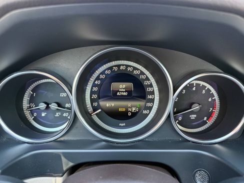 Used 2014 Mercedes-Benz E 350 4MATIC Sedan image 12