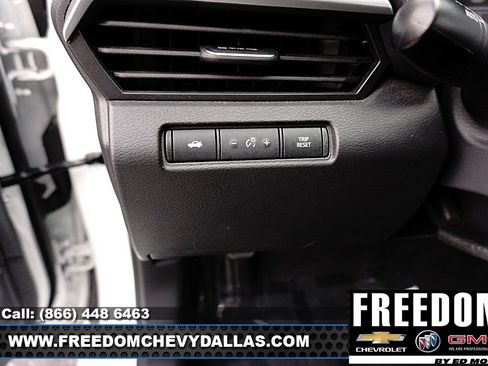 Used 2025 Nissan Altima 2.5 SV image 22