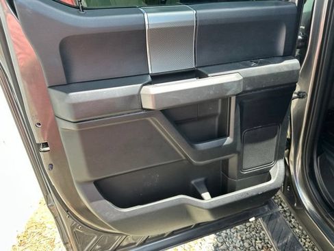 Used 2017 Ford F150 XLT w/ Equipment Group 302A Luxury AWD/4WD image 17