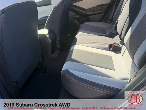 Used 2019 Subaru Crosstrek 2.0i Premium image 9