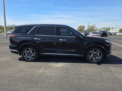 Used 2023 Hyundai Palisade SEL image 3