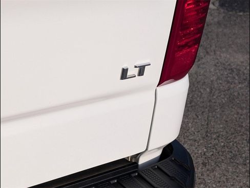 Used 2023 Chevrolet Silverado 1500 LT w/ Protection Package image 22