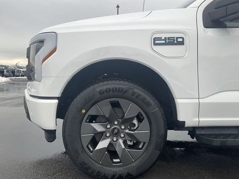 New 2025 Ford F150 Lightning Flash AWD/4WD image 10
