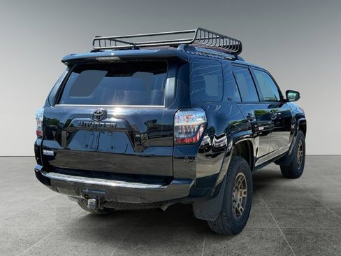 Used 2024 Toyota 4Runner SR5 Premium AWD/4WD image 6
