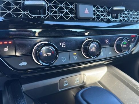 Certified 2025 Honda Accord Sport image 40