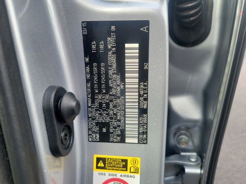 Used 2015 Toyota Highlander Limited Platinum image 32