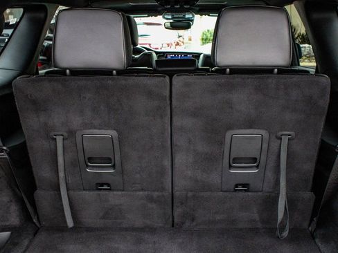 Used 2025 Dodge Durango GT AWD/4WD image 46