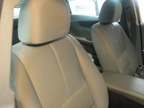 Used 2014 Chevrolet Impala LS image 11