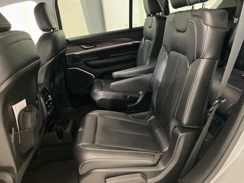 Used 2021 Jeep Grand Cherokee L Limited w/ Trailer Tow Group (B) image 21