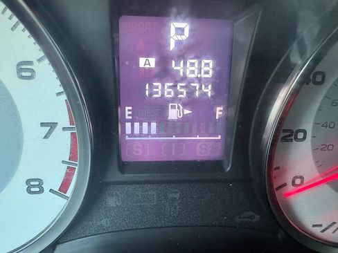 Used 2012 Subaru Impreza 2.0i Limited image 12