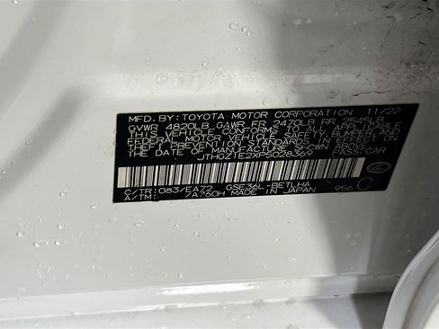 Used 2023 Lexus IS 350 F Sport w/ Memory Package image 31