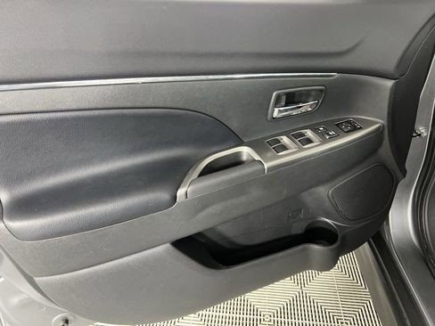 Used 2025 Mitsubishi Outlander Sport SE image 24