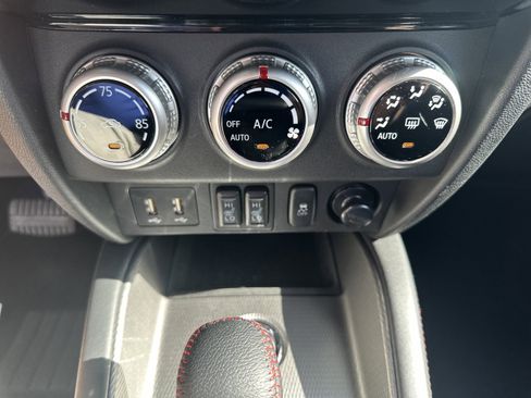 Used 2025 Mitsubishi Outlander Sport LE AWD/4WD image 16