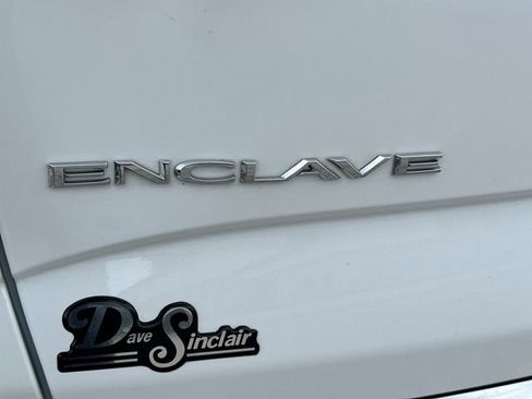 Used 2024 Buick Enclave Essence w/ Technology Package FWD image 37