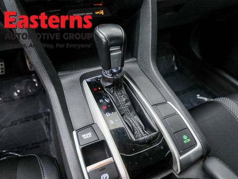 Used 2019 Honda Civic Sport image 13