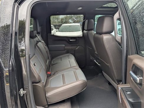 Used 2022 GMC Sierra 1500 Denali w/ Denali Premium Package image 17