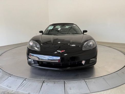 Used 2007 Chevrolet Corvette Convertible w/ Preferred Equipment Group RWD image 2