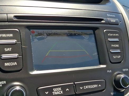 Used 2014 Kia Sorento LX AWD/4WD image 17
