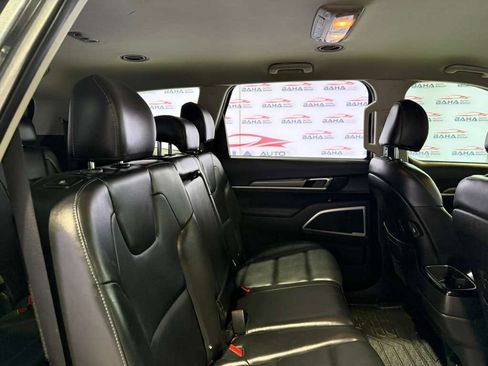Used 2020 Kia Telluride LX AWD/4WD image 47