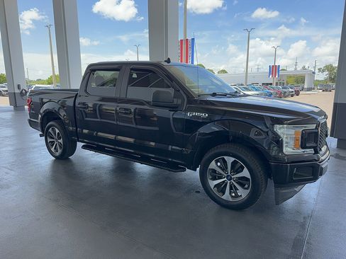 Certified 2020 Ford F150 XL w/ Equipment Group 101A Mid RWD image 5