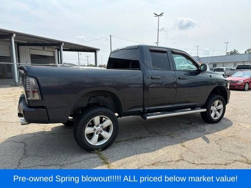 Used 2014 RAM 1500 Express AWD/4WD image 8