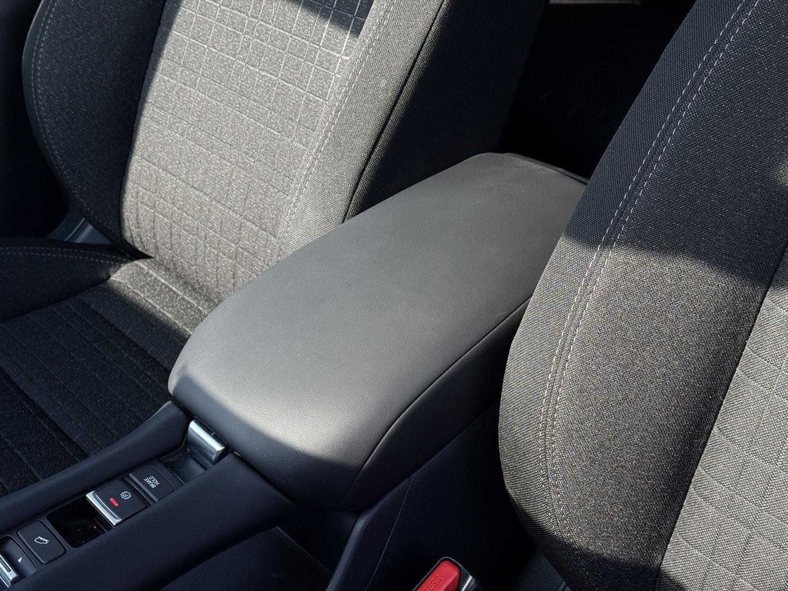 Certified 2026 Honda HR-V LX image 13