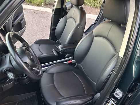 Used 2013 MINI Cooper Countryman S w/ Cold Weather Pkg image 6