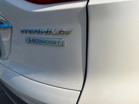 Used 2015 Ford Escape Titanium w/ Equipment Group 301A FWD image 6