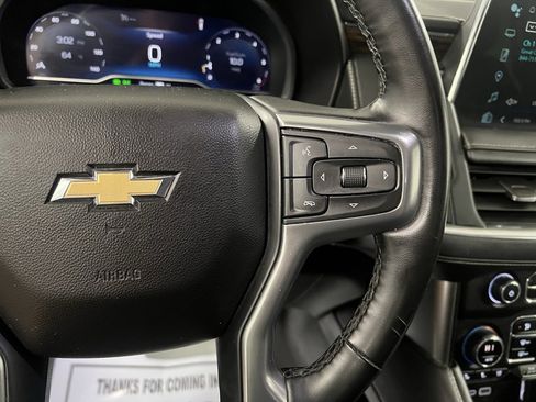 Used 2023 Chevrolet Suburban Premier image 30