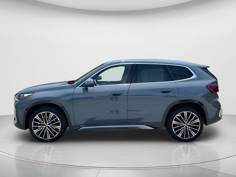 New 2026 BMW X1 xDrive28i w/ Technology Package AWD/4WD image 7