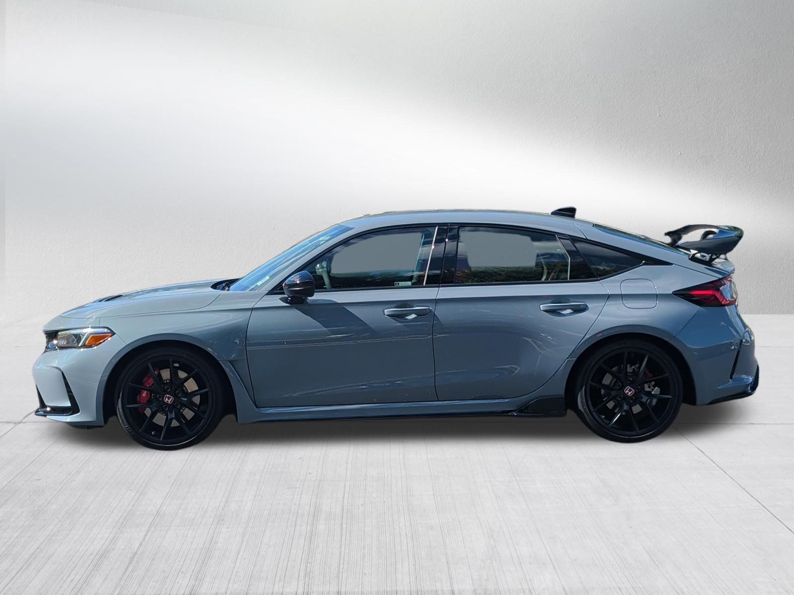 Used 2024 Honda Civic Type R image 4