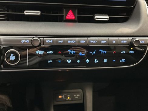 New 2026 Hyundai Ioniq 5 SEL image 23