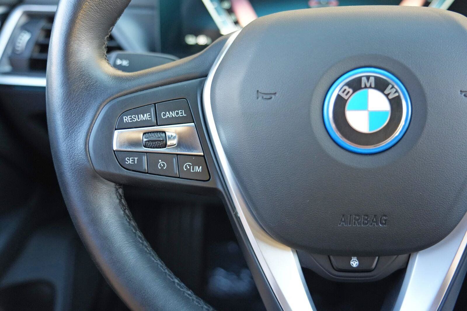 Used 2023 BMW i4 eDrive40 w/ Premium Package RWD image 22
