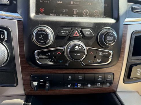 Used 2015 RAM 1500 Laramie w/ Convenience Group RWD image 19