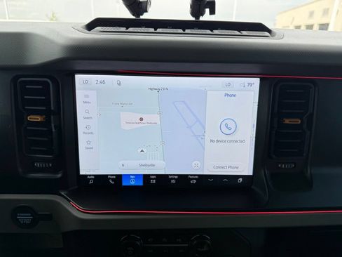 Used 2022 Ford Bronco Badlands AWD/4WD image 13