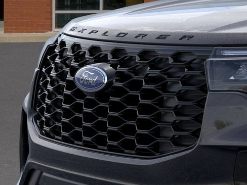 New 2026 Ford Explorer ST-Line AWD/4WD image 17